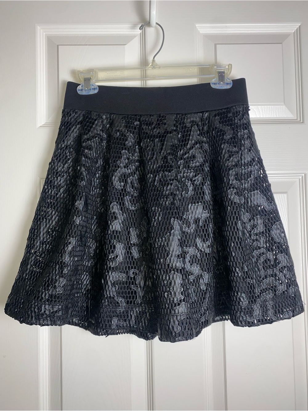 Express Black Lace-Overlay Flared Mini Skirt with‎ Leather Like Texture
